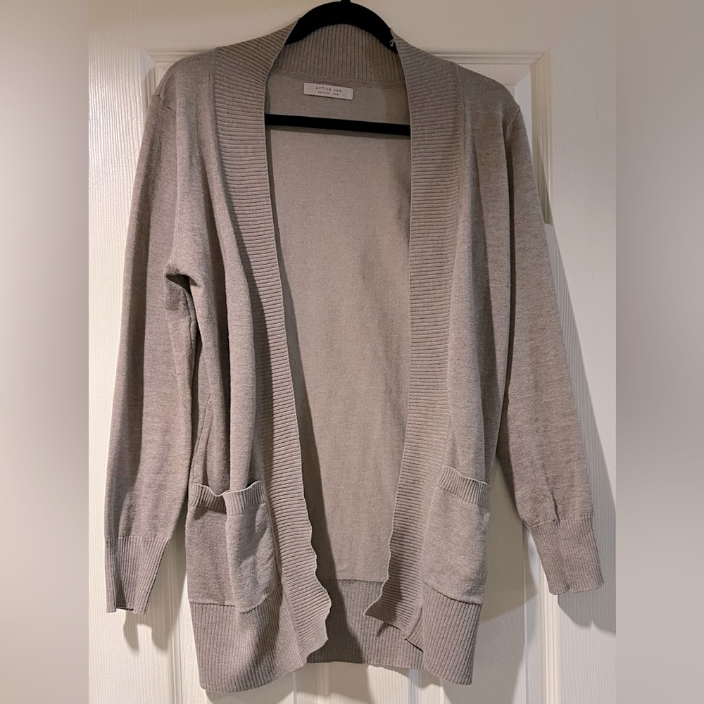 Active USA Light Brown Relaxed Knit Cardigan with Front Pockets Size L